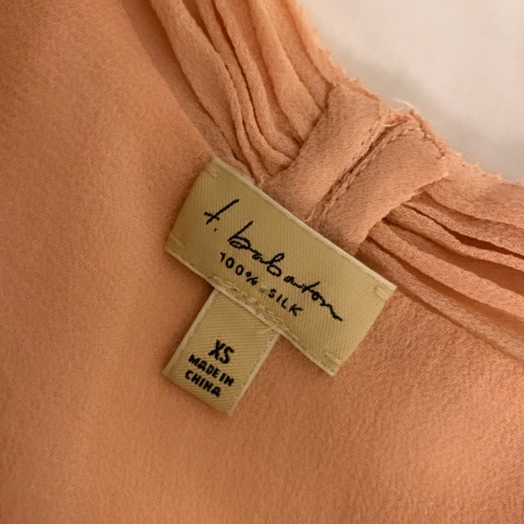 aritzia babaton Tinsley 100% silk blouse - Picture 3 of 4